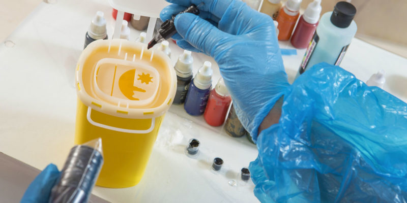 Für Abfälle aus Einrichtungen des Gesundheitsdienstes gilt die LAGA-Mitteilung 18: „Vollzugshilfe zur Entsorgung von Abfällen aus Einrichtungen des Gesundheitsdienstes“. (Foto: JPC-PROD, Fotolia)
