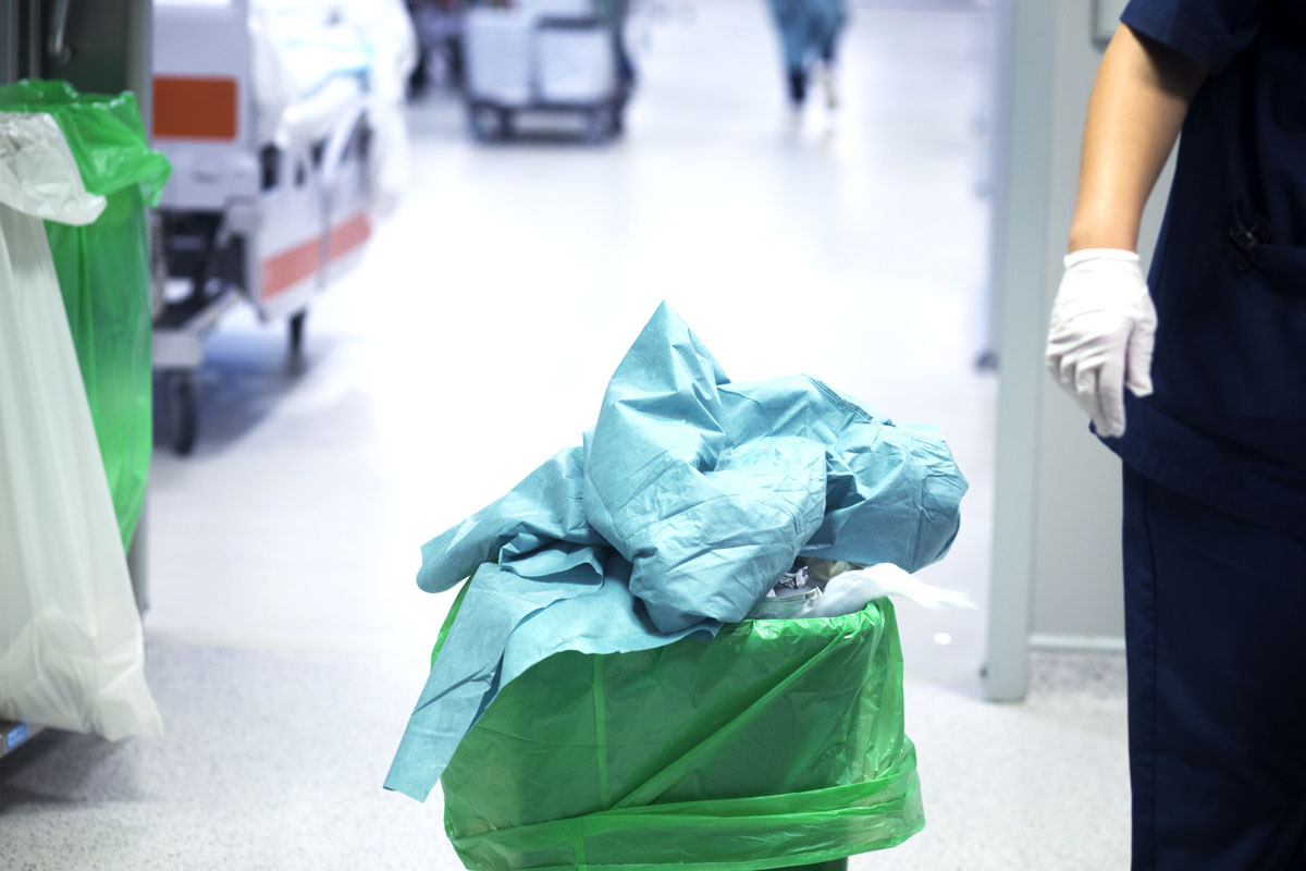 Arbeitskleidung/Schutzkleidung (Foto: Fotolia, edwardolive)