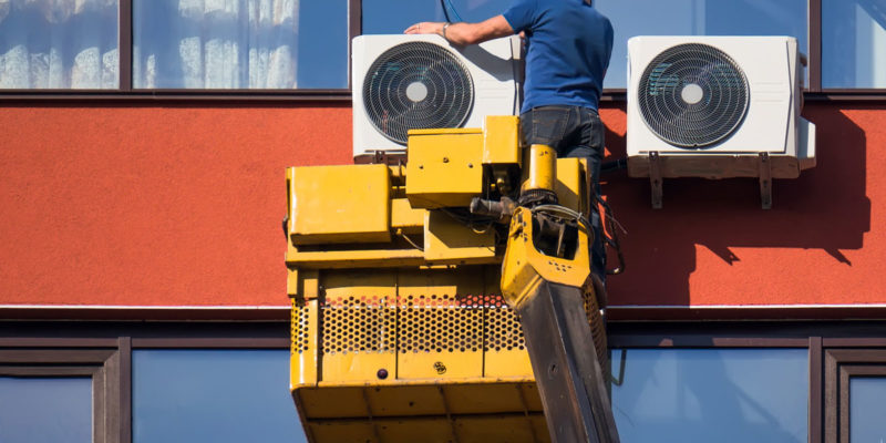 Klima- und Raumlufttechnik – neue Konzepte helfen laufende Kosten sparen und schonen die Umwelt (Foto: diy13, Fotolia)