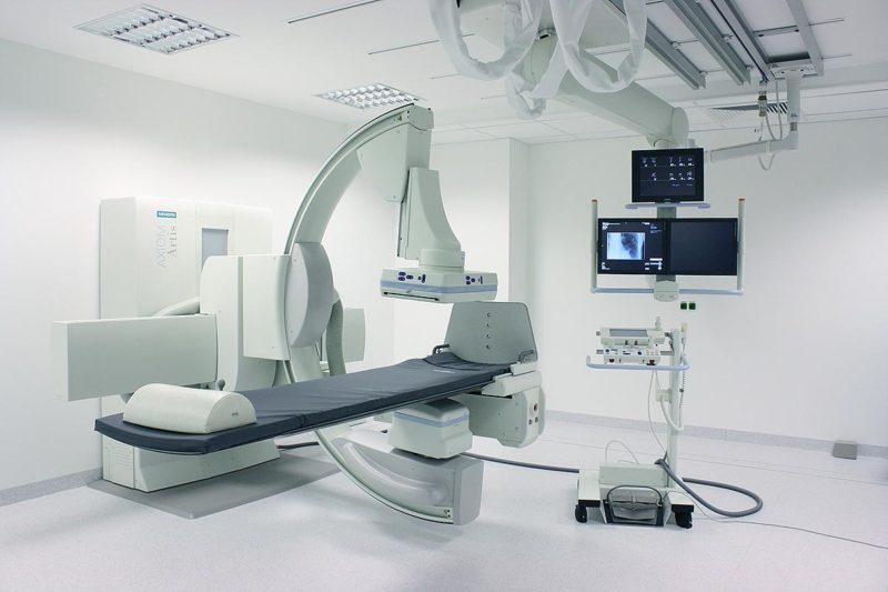 Viele zu entsorgende medizinische Großgeräte werden heute nach Möglichkeit ressourcenschonend verwertet und recycelt (Foto: Dirk Rothe, Fotolia)