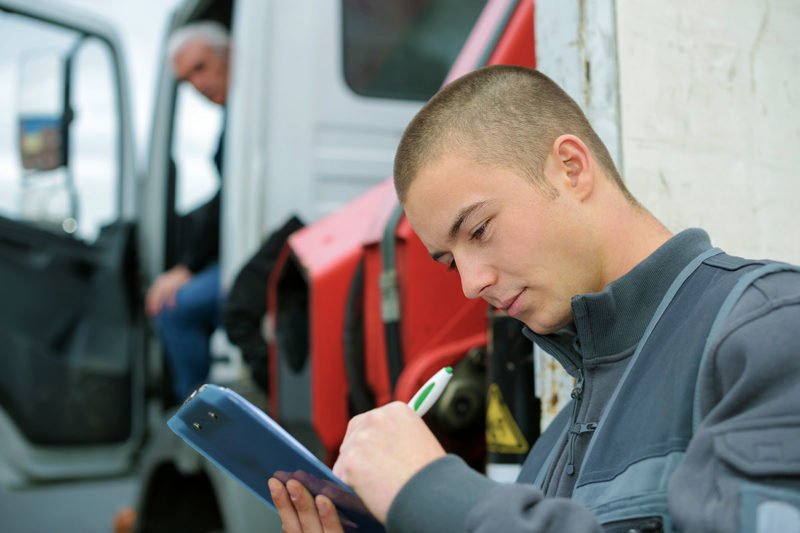 Seit 1. Juni 2017 gilt die neugefasste Entsorgungsfachbetriebeverordnung (EfbV). (Foto: auremar, Fotolia)