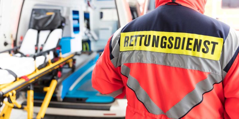 Die sichere Entsorgung von Abfällen ist bei Rettungsdiensten eine zentrale Aufgabe. (Foto: Christian Schwier, Fotolia)