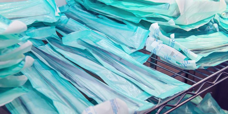 Sämtliche Verpackungen, die typischerweise beim privaten Endverbraucher anfallen, müssen an einem System beteiligt sein (Foto: okrasyuk, AdobeStock)