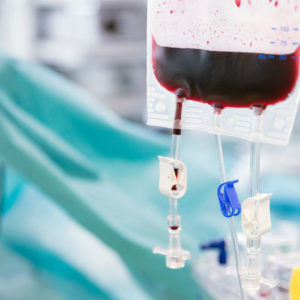 Blutkonserven werden als Sonderabfall entsorgt (Foto: Christian Schwier, AdobeStock)