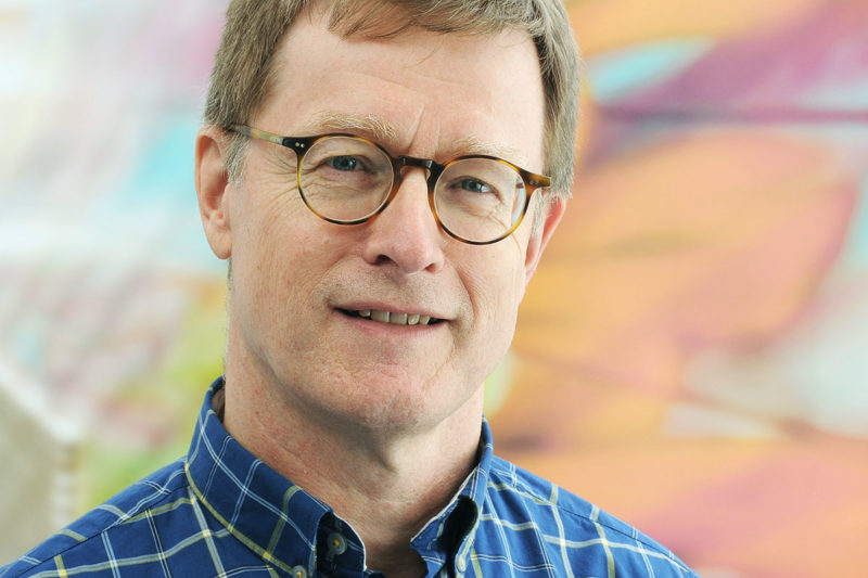 Gerd Schäfer gewährt Einblicke in seine Tätigkeit und informiert über die korrekte Deklaration von Krankenhausabfall (Foto: Bergmannsheil Bochum)