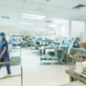 Die Arbeitsstättenverordnung regelt die Sicherheit und den Schutz der Gesundheit der Beschäftigten in Arbeitsstätten (Foto: Chinnapong, iStock)