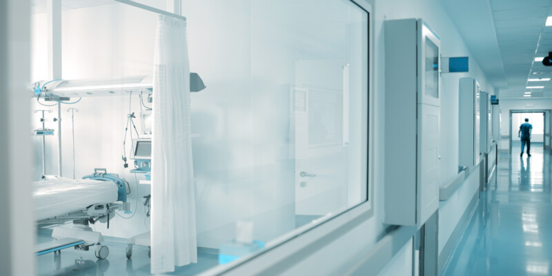 Station im Krankenhaus (Foto: sudok1, AdobeStock)