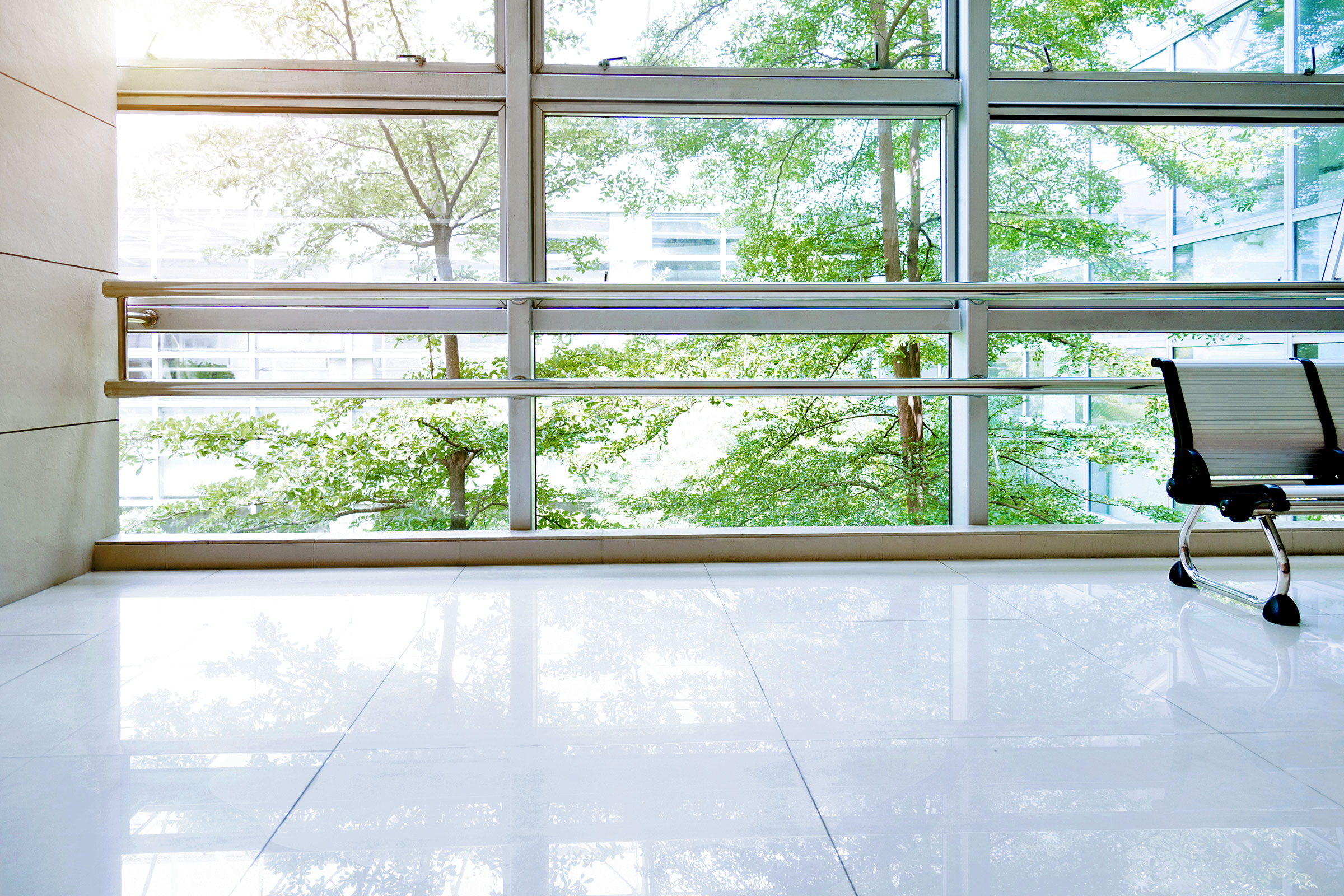 Für Abfallbeauftragte gibt es bereits einige Ansätze für die Umsetzung von Nachhaltigkeitsprojekten (Foto: baona, iStock)
