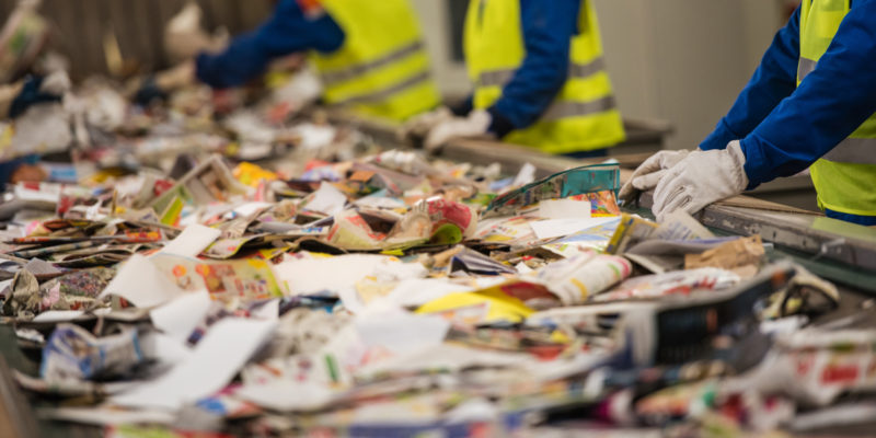 Die TRBA 214 ist das Nachschlagewerk für Tätigkeiten in Anlagen zur Behandlung von Abfällen (Foto: vm, iStock)
