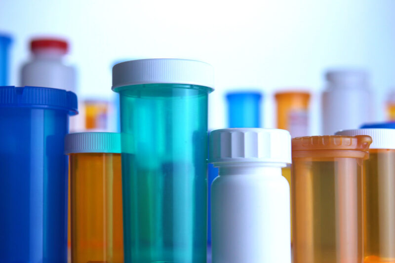 Krankenhäuser sind laut VerpackG verpflichtet, sich als Letztvertreiber von Serviceverpackungen im Verpackungsregister LUCID zu registrieren. (Foto: Desertsands, AdobeStock)