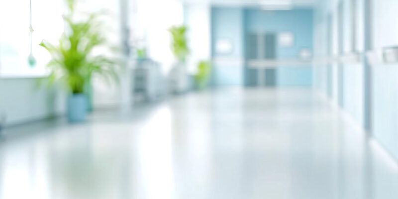 Krankenhausflur (Bildnachweis: Photo18@desing)